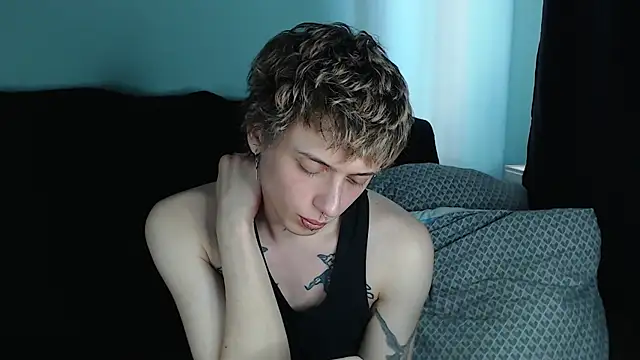 Snapshot of axxxturel chatting on February 26, 2025, 10:47 am axxxturel online show from February 26, 2025, 10:47 am