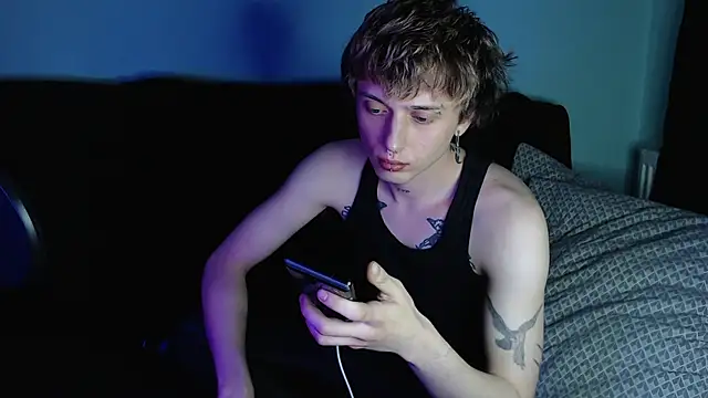 Snapshot of axxxturel chatting on March 19, 2025, 8:22 pm axxxturel online show from March 19, 2025, 8:22 pm