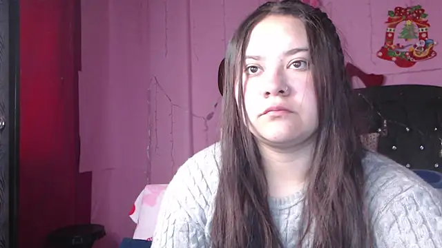 NikkiRous  online show from February 19, 2025, 12:55 pm