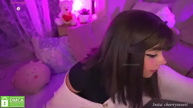 Cheerrysweett online show from January 14, 2026, 12:38 am