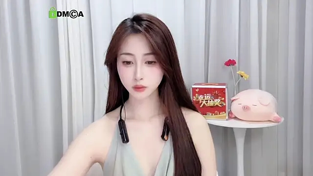 Snapshot of Lan-mei chatting on March 17, 2025, 1:18 pm Lan-mei online show from March 17, 2025, 1:18 pm