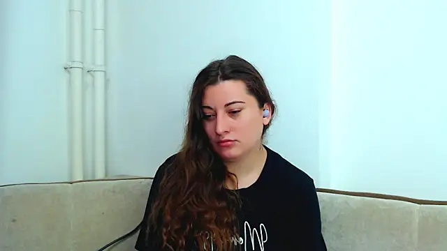 Helen Adams  online show from December 10, 2024, 4:24 am