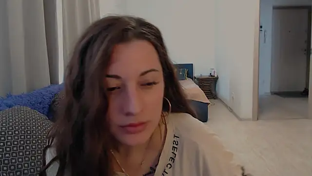 Snapshot of Helen_Adams_ chatting on July 7, 2026, 7:34 am Helen Adams online show from July 7, 2026, 7:34 am