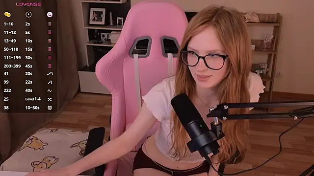 rara ruru online show from April 12, 2026, 11:43 pm