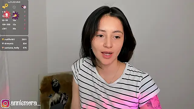 Snapshot of annie_mora chatting on February 27, 2025, 5:13 am annie mora online show from February 27, 2025, 5:13 am