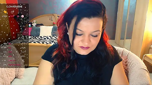 Snapshot of Ariellefoxy chatting on January 24, 2025, 4:16 am Ariellefoxy online show from January 24, 2025, 4:16 am