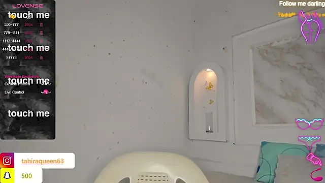 Snapshot of Tahira_21_ chatting on March 14, 2025, 8:06 pm Tahira 21 online show from March 14, 2025, 8:06 pm