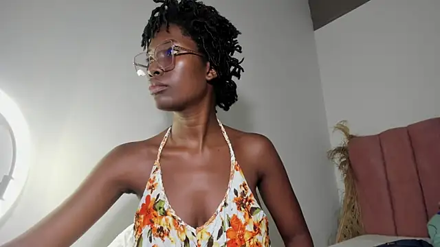 Snapshot of Tahira_21_ chatting on December 1, 2025, 7:08 pm Tahira 21 online show from December 1, 2025, 7:08 pm