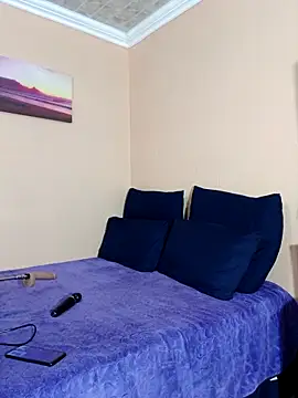 Fantasy1976 online show from October 21, 2025, 2:51 pm