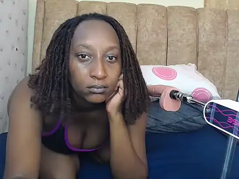 CarlaBeckky online show from March 13, 2025, 4:05 am