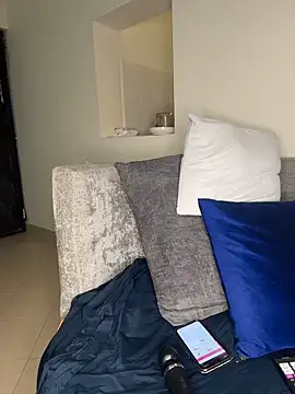 CarlaBeckky online show from October 6, 2025, 7:28 am