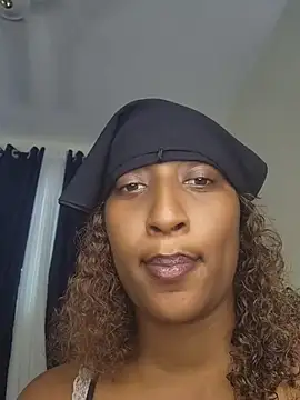 CarlaBeckky online show from June 13, 2026, 2:26 pm