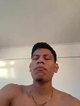 bbchocolate27 online show from March 13, 2026, 9:43 pm