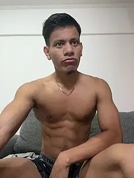 bbchocolate27 online show from April 8, 2026, 10:32 pm