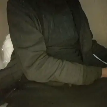 Gifttheskimaskboy online show from November 15, 2025, 6:48 pm