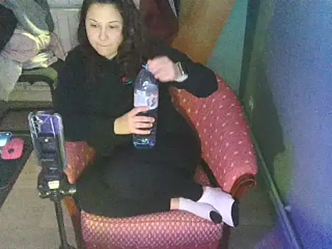 Snapshot of minette-sexy chatting on February 12, 2025, 9:01 pm minette-sexy online show from February 12, 2025, 9:01 pm