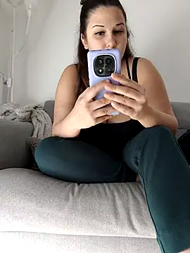 Snapshot of minette-sexy chatting on February 23, 2025, 9:05 pm minette-sexy online show from February 23, 2025, 9:05 pm