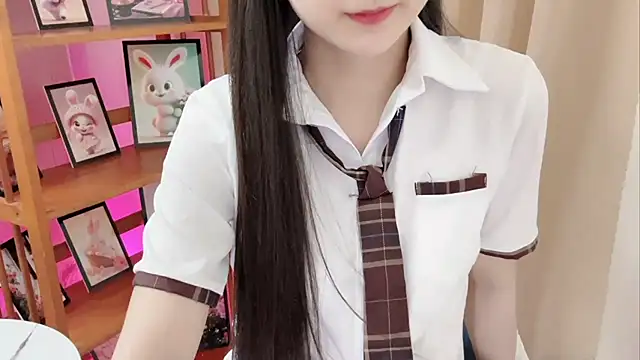 Snapshot of KaleAnisa chatting on April 6, 2026, 4:46 am KaleAnisa online show from April 6, 2026, 4:46 am