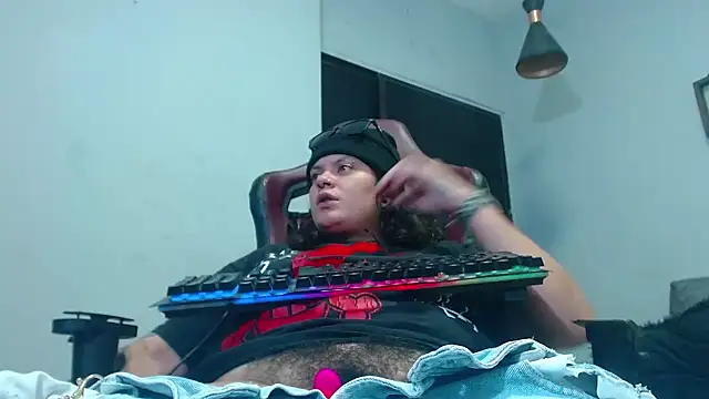 snowflake xxx online show from November 12, 2025, 7:42 am