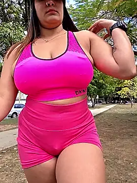 camiysebas21 online show from December 20, 2025, 4:47 pm