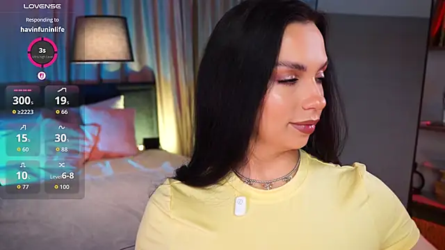 LunaNight online show from March 9, 2026, 9:19 pm