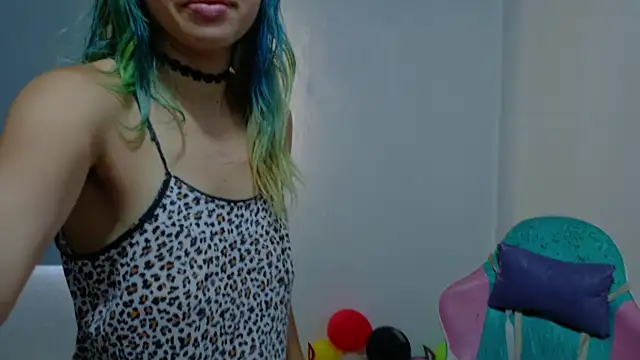 Snapshot of WandaDoll chatting on February 21, 2026, 12:17 pm WandaDoll online show from February 21, 2026, 12:17 pm