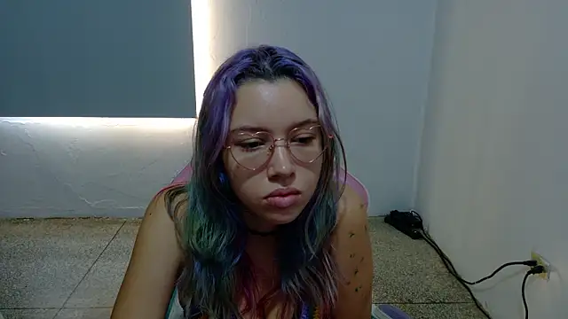 WandaDoll online show from March 11, 2026, 12:11 pm