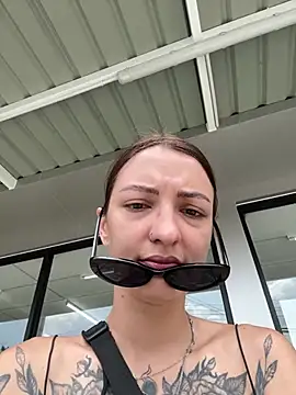 Snapshot of BabeRainbow chatting on January 22, 2025, 5:48 am BabeRainbow online show from January 22, 2025, 5:48 am