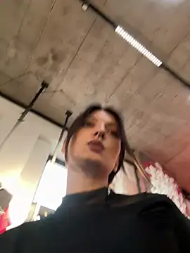 Snapshot of BabeRainbow chatting on February 5, 2025, 12:06 pm BabeRainbow online show from February 5, 2025, 12:06 pm