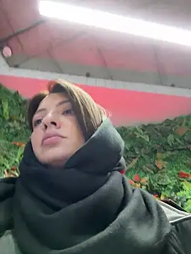 Snapshot of BabeRainbow chatting on February 10, 2025, 9:14 am BabeRainbow online show from February 10, 2025, 9:14 am