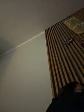 BabeRainbow online show from March 1, 2026, 4:09 pm