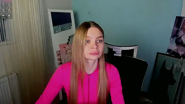 Molly sweetie online show from January 16, 2025, 7:07 am