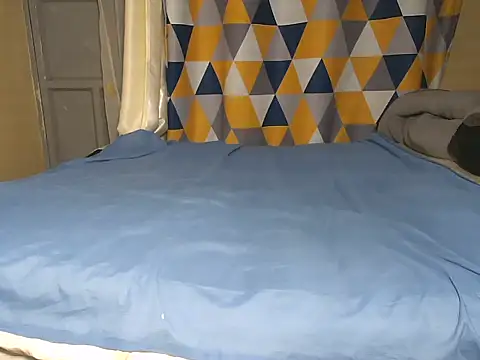 Snapshot of Mila_Melanie chatting on October 22, 2025, 5:45 pm Mila Melanie online show from October 22, 2025, 5:45 pm