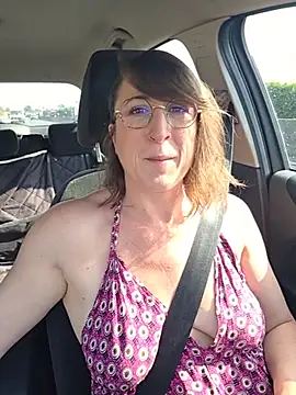 minierose online show from July 16, 2026, 7:58 am