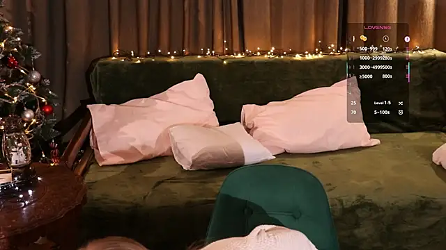 steffania- online show from December 18, 2025, 5:41 pm