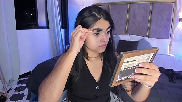 GiselOrtiz online show from April 11, 2026, 7:45 am