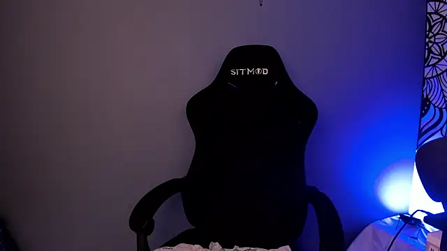 Snapshot of LouaneBourVip chatting on December 11, 2024, 2:33 pm LouaneBourVip online show from December 11, 2024, 2:33 pm