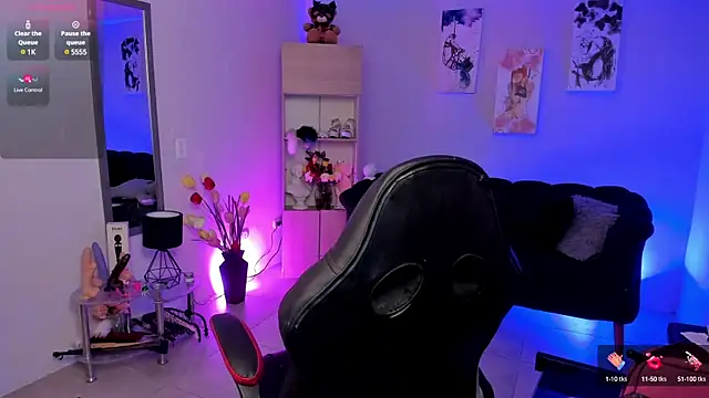 Snapshot of LouaneBourVip chatting on February 17, 2025, 1:53 pm LouaneBourVip online show from February 17, 2025, 1:53 pm