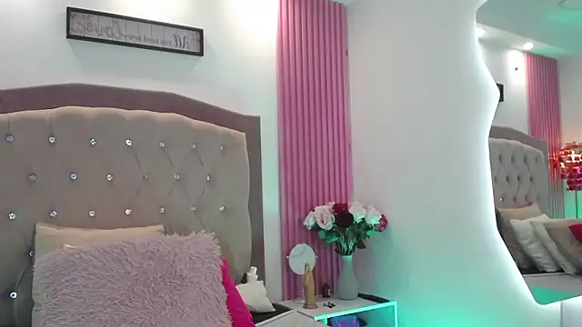 AnnadirtyXo online show from March 16, 2026, 4:18 am