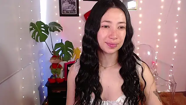 Snapshot of lilyy_evanss chatting on December 10, 2024, 10:16 pm lilyy evanss online show from December 10, 2024, 10:16 pm