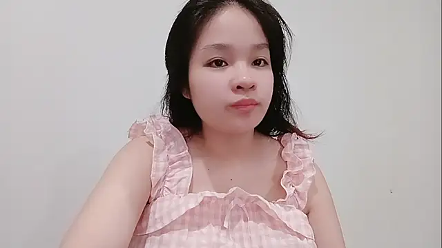 Milajinxi online show from April 5, 2026, 12:52 am