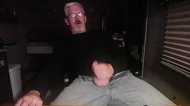 Di9ital069 online show from March 16, 2026, 4:07 am