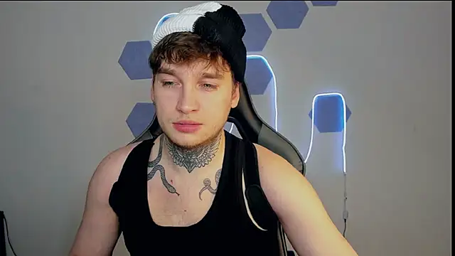 Snapshot of Chris_Tyson chatting on December 2, 2024, 12:40 pm Chris Tyson online show from December 2, 2024, 12:40 pm