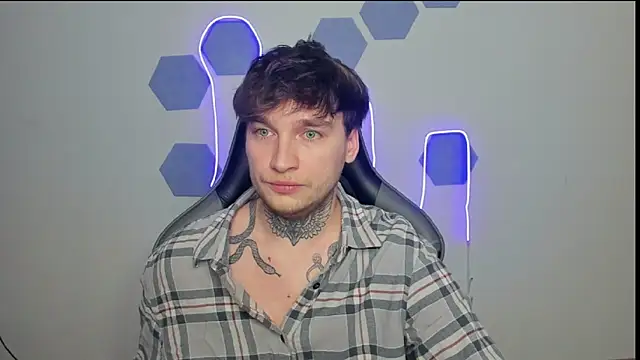 Snapshot of Chris_Tyson chatting on December 20, 2024, 12:41 am Chris Tyson online show from December 20, 2024, 12:41 am