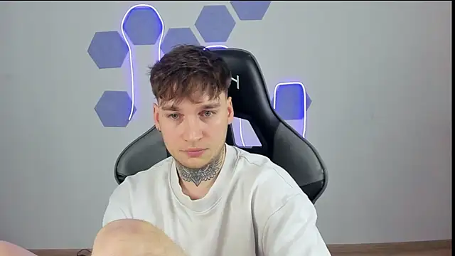 Snapshot of Chris_Tyson chatting on December 21, 2024, 11:56 pm Chris Tyson online show from December 21, 2024, 11:56 pm