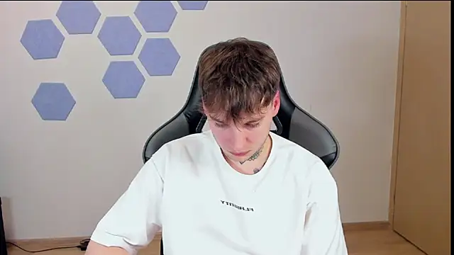 Snapshot of Chris_Tyson chatting on January 6, 2025, 5:49 pm Chris Tyson online show from January 6, 2025, 5:49 pm