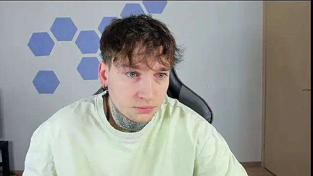 Snapshot of Chris_Tyson chatting on January 18, 2025, 10:06 am Chris Tyson online show from January 18, 2025, 10:06 am