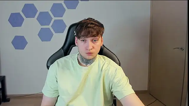 Snapshot of Chris_Tyson chatting on February 1, 2025, 3:41 am Chris Tyson online show from February 1, 2025, 3:41 am