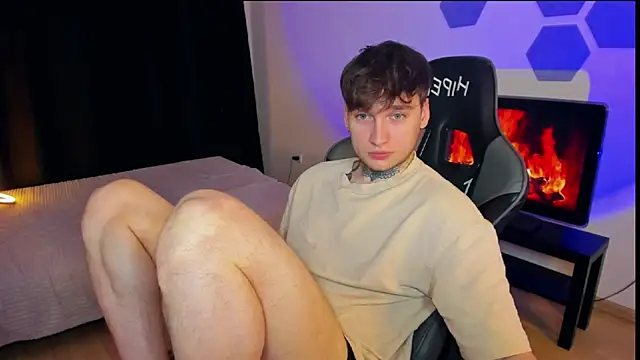 Snapshot of Chris_Tyson chatting on February 9, 2025, 12:17 am Chris Tyson online show from February 9, 2025, 12:17 am