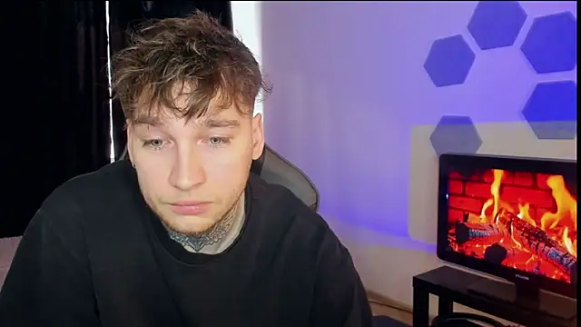 Snapshot of Chris_Tyson chatting on February 20, 2025, 8:50 am Chris Tyson online show from February 20, 2025, 8:50 am